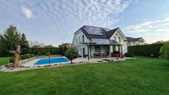 Expose "Ihr Traum wird wahr" Gartenparadies, Eleganz, Komfort, ein energieeffizientes Zuhause für ihre Familie