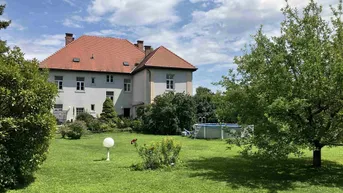 Expose Historischer Charme und zeitlose Eleganz – eine stilvolle Jahrhundertwendevilla für höchste Ansprüche.