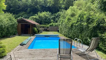 Expose Doppelhaushälfte Hinterbrühl/Weissenbach mit Pool großer Terrasse und gemütlichen Garten