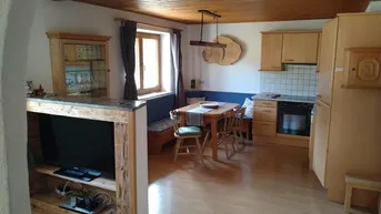 Expose Alpenländische 3 Zimmer Wohnung mit Bergblick ....... Nähe Kitzbühel
