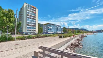 Expose Extravagante Midcentury Wohnung direkt am Bodensee