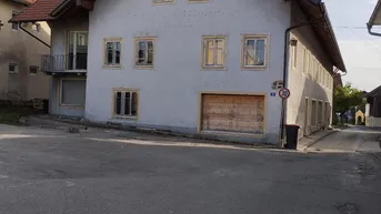 Expose geräumiges Haus im Zentrum von Gaspoltshofen