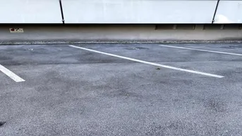 Expose Freiluft-Parkplatz in Salzburg-Lehen zur Miete – Nähe Christian-Doppler-Klinik