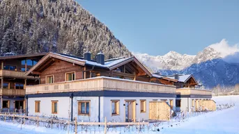 Expose SKI IN SKI OUT! in Sankt Ulrich am Pillersee bei Kitzbühel. 3 Zimmer/2 Bäder FeWo. Das Paradies in den Tiroler Bergen. Ohne Courtage, da Privatverkauf!