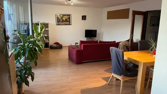 Expose Zimmer in Heller Wohnung in Hetzendorf