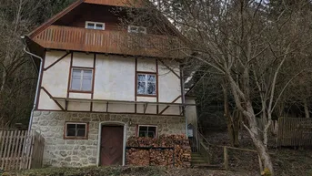 Expose Einfamilienhaus in idyllischer Waldrandlage im Bezirk HF