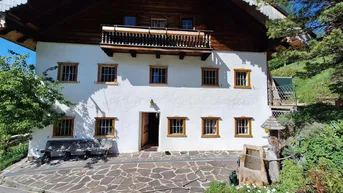 Expose Idyllisches Bauernhaus in Alleinlage im Salzburger Land - 2.5 h von München entfernt