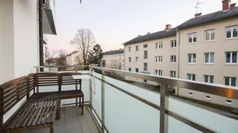 Expose Super Infrastruktur - 2-Zimmer Wohnung mit Balkon in ruhiger Wohnsiedlung