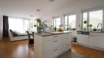 Expose Traumhafte 4-Zimmer Wohnung mit Blick ins Grüne! - Moderner Neubau inkl. PV-Anlage