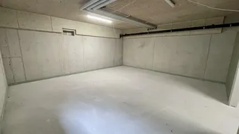 Expose 41 m² Kellerraum mit Tiefgaragenzufahrt zu mieten - verfügbar ab 15.09.
