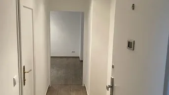 Expose Ansprechende 1,5-Zimmer-EG-Wohnung in Wien 13
