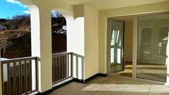 Expose Erstbezug im Ortszentrum | Hochwertig ausgestattete 3-Zimmer Wohnung mit Loggia