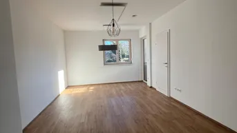 Expose Wunderschöne 59m2 Obergeschoss Wohnung mit 2 Zimmern und Wohn-Essküche und einem kleinen Balkonone