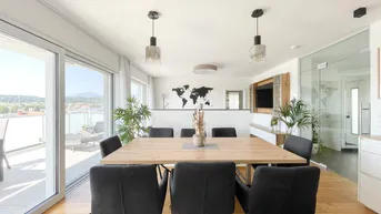 Expose Einzigartige, luxuriös ausgestattete Penthouse Wohnung mit Traumhafter Aussicht!