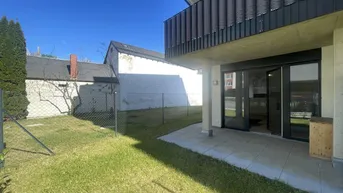 Expose Ihr neues Zuhause: Sonnige Gartenwohnung mit viel Platz (2 Terrassen und TG Parkplatz)