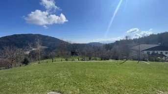 Expose Exklusiv: Sonniges Grundstück in traumhafter Lage! (Neun Minuten zum Wörthersee)