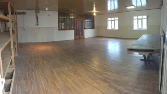 Expose Saal zu vermieten z.B. als Lagerraum, Werkstatt