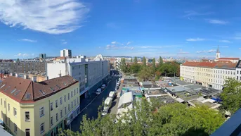 Expose Provisionsfreie charmante und gemütliche DACHGESCHOSS- Wohnung DIREKT AM MEIDLINGER MARKT!