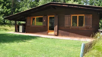 Expose Alleinstehende Hütte auf 1250 m zu vermieten
