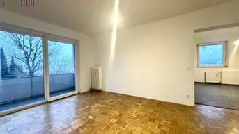 Expose MODERNISIERT : Sonnige Wohnung mit Loggia und Parkplatz nähe Murpark