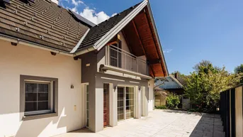 Expose Entspannen, genießen, autark leben: Energieeffizientes Traumhaus mit Pool, PV-Anlage &amp; Doppelgarage!