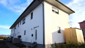Expose NEUBAU 4-Zimmer-Reihenhaus mit Garten, Garage und Dachboden in Fußach