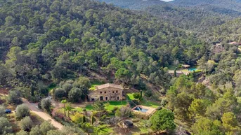 Expose Ländliches Haus von 267m² zu verkaufen in Baix Empordà, Girona, Costa Brava.