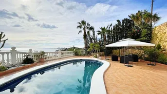 Expose 419m² Haus / Villa zu verkaufen in El Campello, Alicante