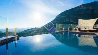 Expose Haus / Villa 305m² für verkauf in Altea Town, Costa Blanca, Spanien