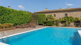 Expose 958m² Landhaus zu verkaufen in Baix Empordà, Girona
