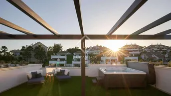 Expose Golden Mile. Penthouse 205m² mit 142m² Terrasse zu verkaufen in Milla de Oro