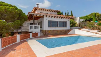 Expose Haus / Villa von 466m² zu verkaufen in Llafranc / Calella / Tamariu