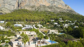 Expose Villa mit Blick auf den Montgó in Jávea, Alicante