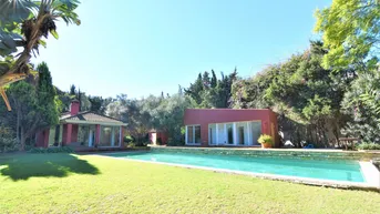 Expose Schönes Haus mit Garten und Pool in Sotogrande