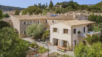 Expose Magisches Landhaus mit Hotellizenz und Pool zu verkaufen in Lloseta, Mallorca