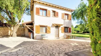 Expose 895m² Landhaus zu verkaufen in Tarragona, Tarragona