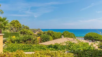 Expose Atemberaubende Küstenvilla zum Verkauf in der exklusiven privaten Urbanisation S'Agaró Vell
