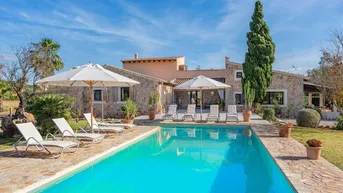 Expose Landhaus mit fantastischem Panoramablick zu verkaufen in Pollensa, Mallorca