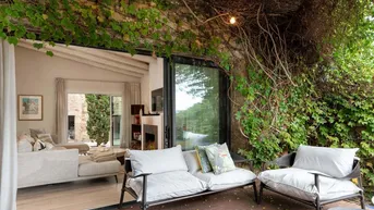 Expose Ausgezeichnetes Landhaus mit 4 Schlafzimmern und 164m² Garten zu verkaufen in El Gironés, Girona
