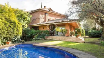 Expose 610m² Haus / Villa mit 172m² Garten in Sant Cugat del Vallès (Barcelona) zu verkaufen