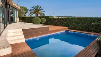 Expose 378m² Haus / Villa mit 26m² Terrasse in Sant Feliu zu verkaufen