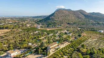 Expose Ausgezeichnetes 7 Schlafzimmer Haus / Villa zu verkaufen in Jávea, Costa Blanca