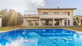 Expose Hochwertige Villa im mediterranen Stil zu verkaufen in Santa Ponsa, Mallorca