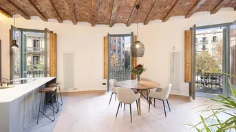 Expose Ausgezeichnete 3-Zimmer-Wohnung zu verkaufen in Eixample Left, Barcelona
