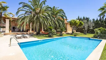 Expose Villa Oase mit herrlichem Pool und Garten zu verkaufen in Marratxi, Mallorca