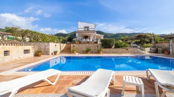 Expose Villa mit unglaublicher Aussicht zu verkaufen in Puerto Andratx, Mallorca