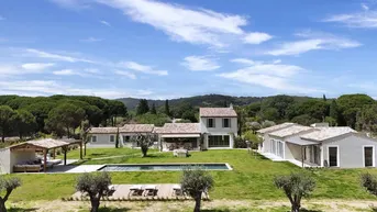 Expose Wunderschön renoviertes Bauernhaus nahe Strand von Pampelonne und Saint-Tropez.