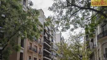 Expose 2-Zimmer-Wohnung mit 10m² Terrasse zu verkaufen in Gran Vía, Valencia