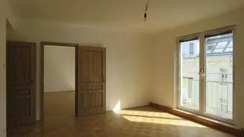 Expose Ruhige helle 3-Zimmer-Wohnung m. 2 Terrassen, WG-geeignet, renoviert