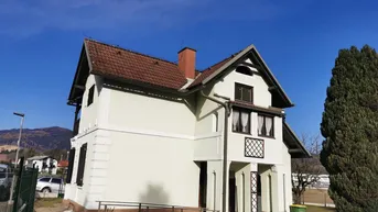 Expose Haus zu vermieten 